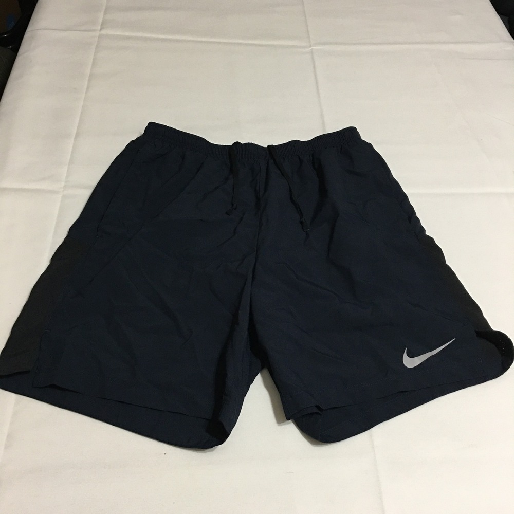 Nike Athletic Running Shorts Mens Large Dark Navy Dri-Fit Training Mesh Panels